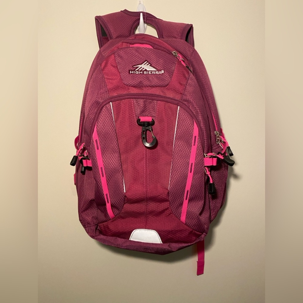 High Sierra Magenta Backpack with Suspension System